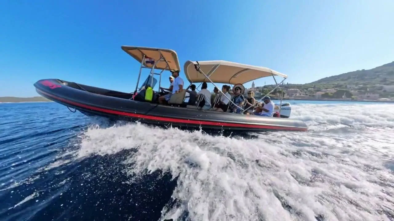 Sea Breeze RIB 750 Gallery 3